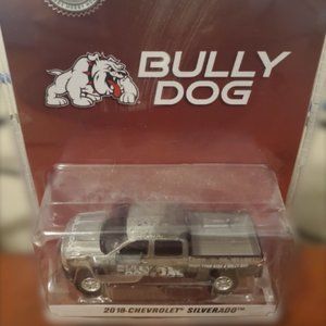 GREENLIGHT 1/64 2018 CHEVROLET SILVERADO PICKUP